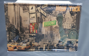 Chapa decorativa com new york