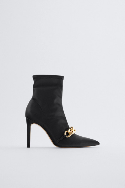 Zara Ankle Boots With Chain