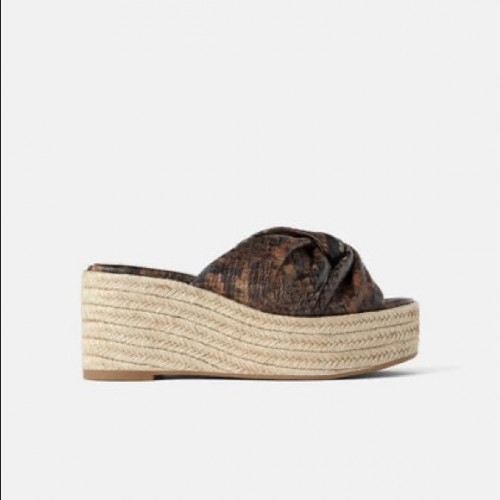 Zara YuteCrocSandals