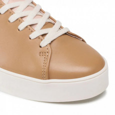 Guess Buttery