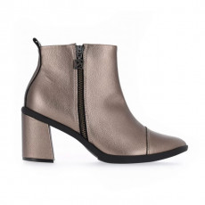 Piccadilly Bota Baio