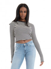 Only Maja Cropped