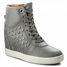 Kazar Berry Platform