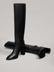 Massimo Dutti Bota Tacon Detalle