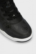 Guess Air