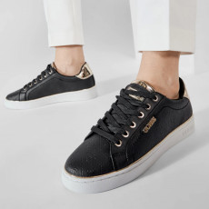 Guess Yna Black