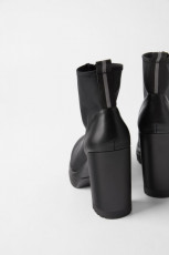 Zara ConfortZipperAnkleHeel