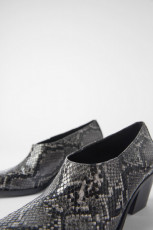 Zara SeprienteCowboyShoes