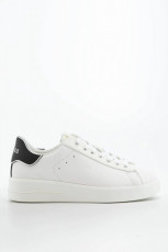 Guess White Trainers 2