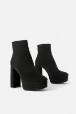Zara Platform Heels Botin Zip