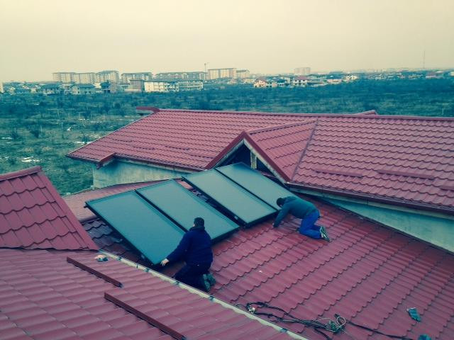 Instalare panouri solare plane ITechSol