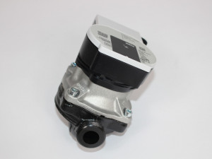 Pompă de circulație de înaltă eficiență pentru instalații solare WILO Yonos Para ST15/7.0 PWM2 cu interaxa 130 mm