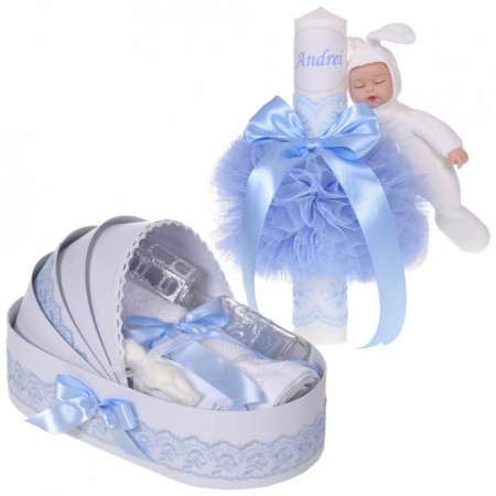 Lumanare botez cu iepuras, personalizata si trusou botez in landou, decor dantela Bleu, Denikos® 877