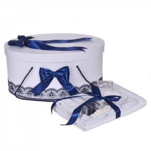 Set trusou botez si cutie trusou, dantela si fundite, decor Bleumarin, Denikos® 841