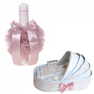 Lumanare botez personalizata si trusou botez in landou, decor Roz pudra, Denikos® 780