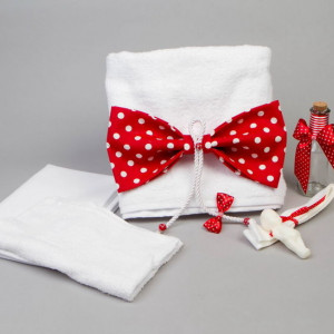 Trusou botez cu fundita rosie cu buline NK0002