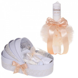 Lumanare botez personalizata si trusou botez in landou, decor dantela Crem, Denikos® 869