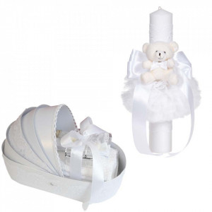 Set lumanare botez cu ursulet si trusou botez in landou, decor dantela alba lata, Denikos® C1095