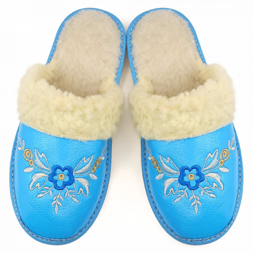 Papuci de Casa Dama Imblaniti cu Lana de Oaie Model 'Akna Rogue' Blue