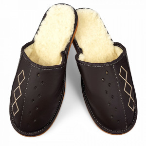 Papuci de Casa din Piele Imblaniti cu Lana de Oaie, Culoare Maro Model 'Geometric Aproch' Brown