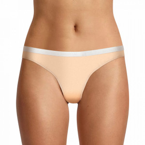 Chilot Tanga cu Banda Elastica Comfort Super String Secret's Essential Culoare Cream