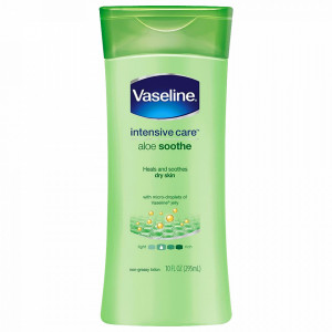Lotiune de Corp Calmanta cu Aloe Vaseline® Intensive Care™ Aloe Soothe 200ml