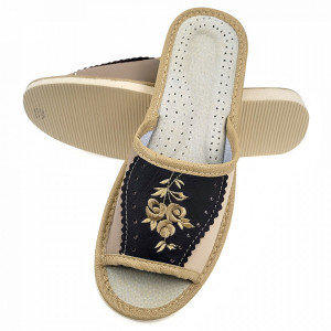 Papuci de Casa Dama Material Piele Culoare Crem/Maro Model 'Refinement Standing'