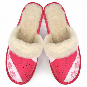 Papuci de Casa Dama Imblaniti cu Lana de Oaie Model 'Spirit of Winter' Pink