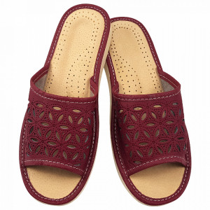 Papuci de Casa Dama, Material Piele, Culoare Visiniu, Model 'Elaborate Patrol' Burgundy