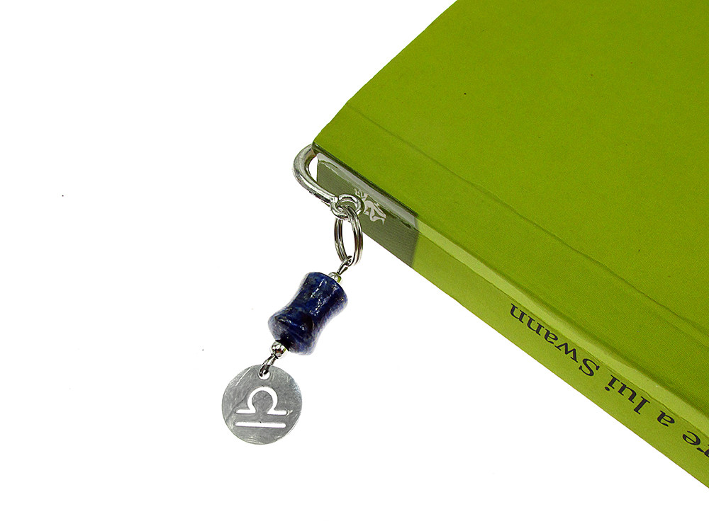 Semn de carte metalic pana zodia Balanta cu lapis-lazuli