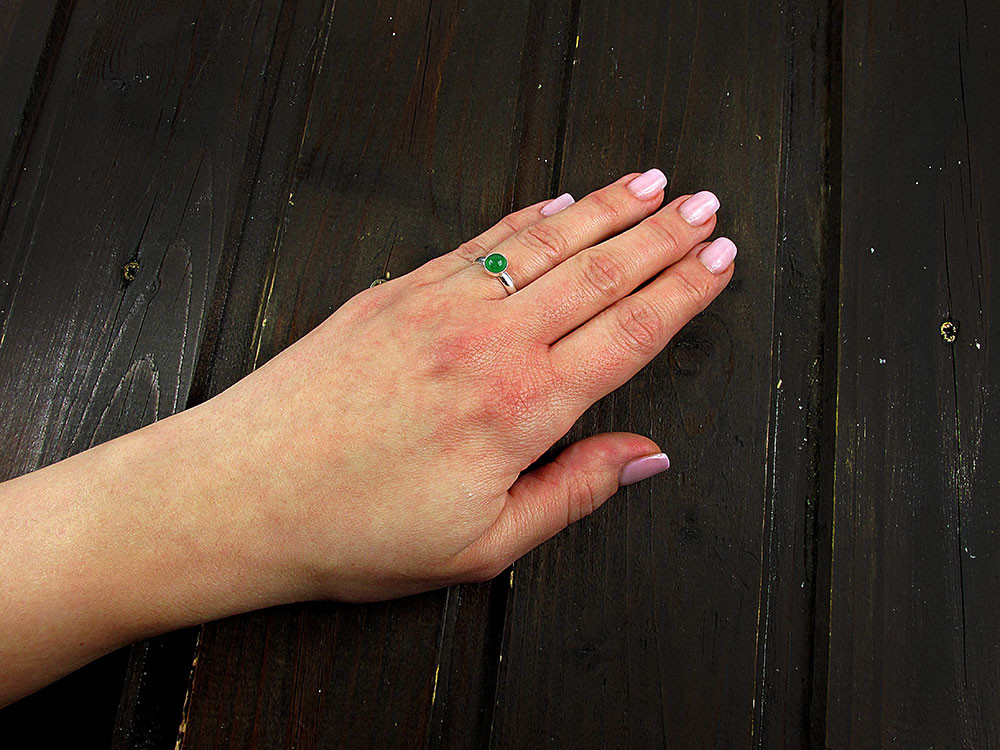 Inel argint reglabil cu jad verde natural 6 MM