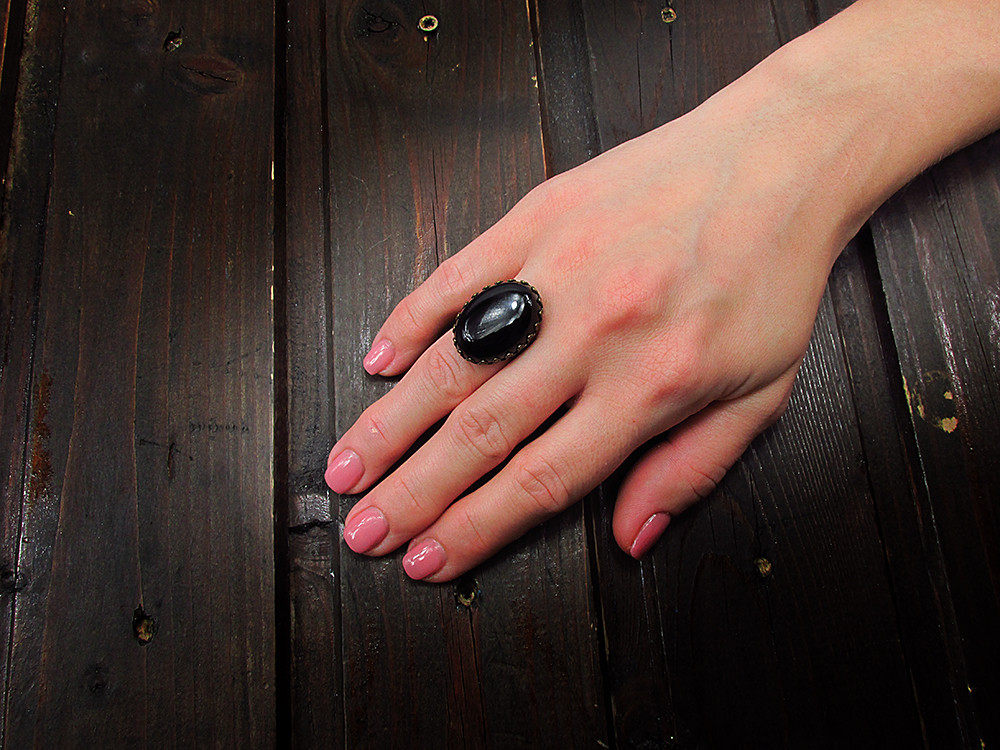 Inel vintage reglabil masiv cu agat negru 25x18 MM