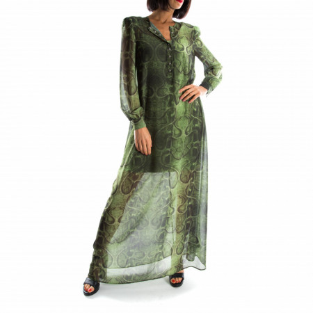 Richmond-woman-long-dress-2020