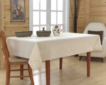 PR100 140X120 Fata de masa ecru din bumbac cu broderie