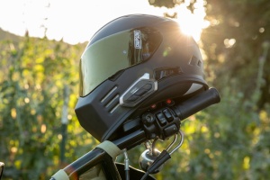 50R MESH kommunikáció a Harman Kardon prémium hangrendszerével