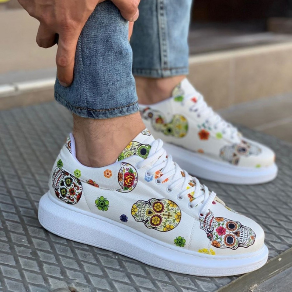 Pantofi sport barbati albi, cu imprimeu schelet, talpa cusuta si usoara