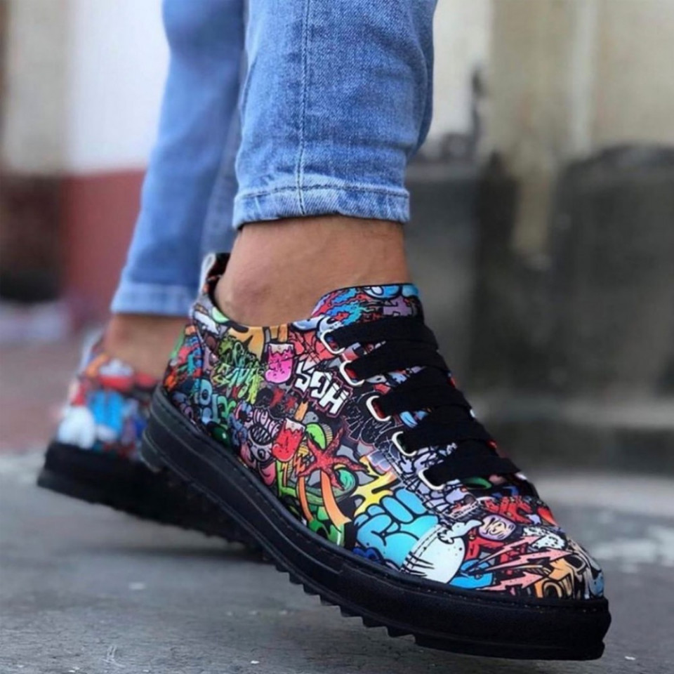 Pantofi sport barbati negri, cu imprimeu multicolor, foarte usori, talpa antiderapanta