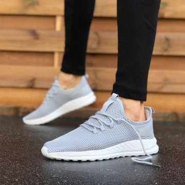 Pantofi sport gri, cu siret si talpa flexibila din spuma