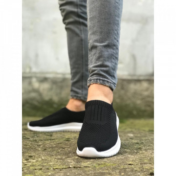 Pantofi sport negri, cu talpa flexibila din spuma, fara siret