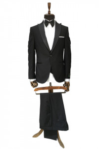 Costum negru ceremonie 