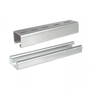 CHAROFIL UNL4X4U10EZ Unicanal liso 4x4 3000 mm acabado Elect