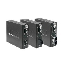Gst802 Planet Convertidor De Medios 10/100/1000BASE-T A 1000