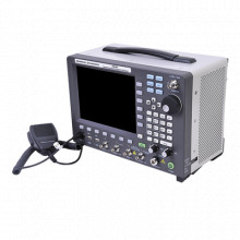 R8000B FREEDOM COMMUNICATION TECHNOLOGIES analizadores