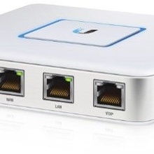 UBI093006 UBIQUITI UBIQUITI USG - Ruteador UniFi Security Ga