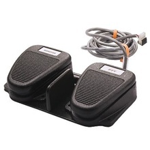 Xfs002a Gaitronics Interruptor De Doble Pedal Con PTT. Requ