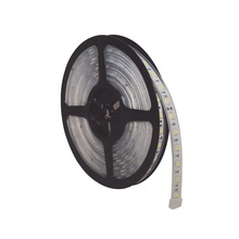 Ew0118 Ecco Tira De Iluminacion LED Para Interior 2600 Lume