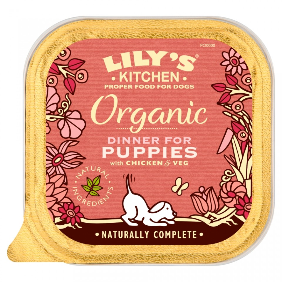 Hrana umeda pentru caini Lily\'s Kitchen Organic Dinner For Puppies 150g