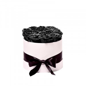 Aranjament floral roz Trandafiri parfumati de sapun, in cutie alba Luxury S