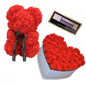 Set Cadou, Aranjament floral cutie inima alba cu trandafiri rosii de sapun, Ursulet floral Rosu 25 cm si Paleta fard