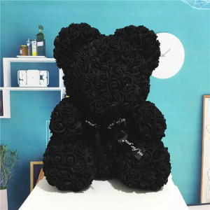 Ursulet floral negru din Trandafiri 40 cm, decorat manual, cutie cadou